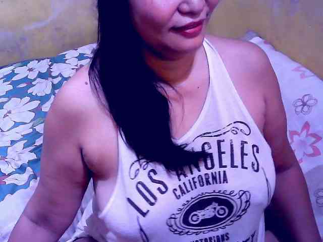 SweetMonlight webcam