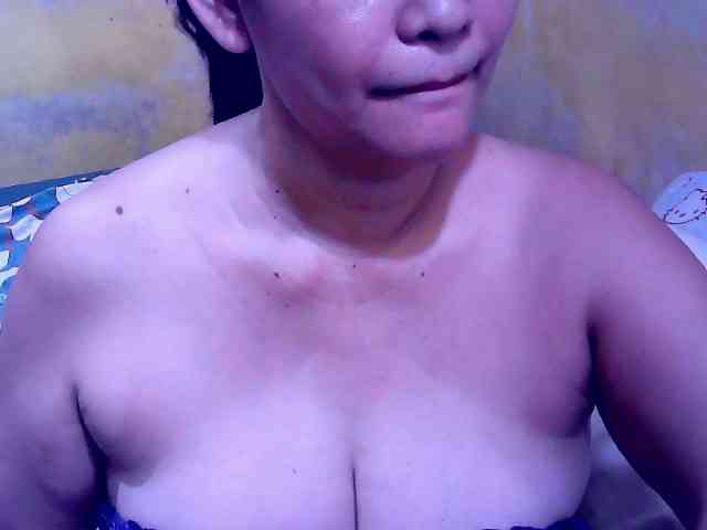 SweetMonlight webcam