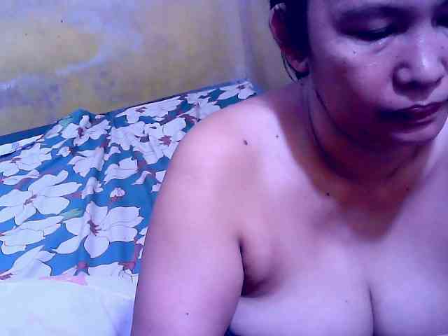 SweetMonlight webcam