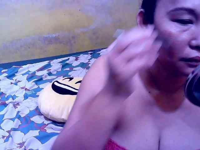SweetMonlight webcam