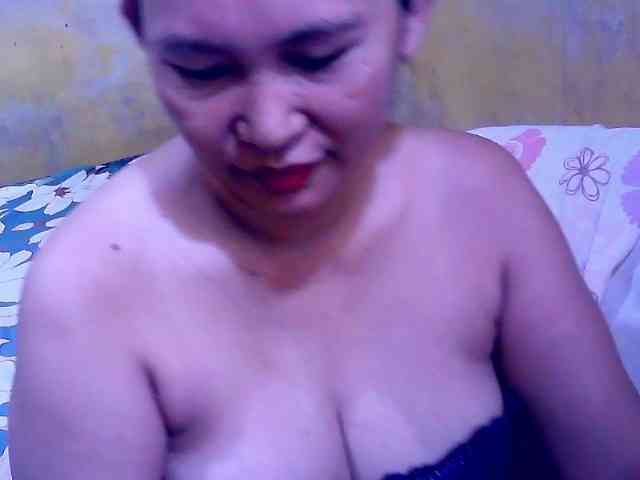 SweetMonlight webcam