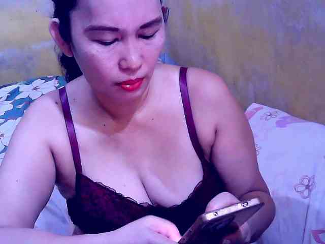 SweetMonlight webcam