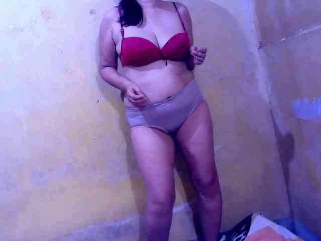 Model: SweetMonlight