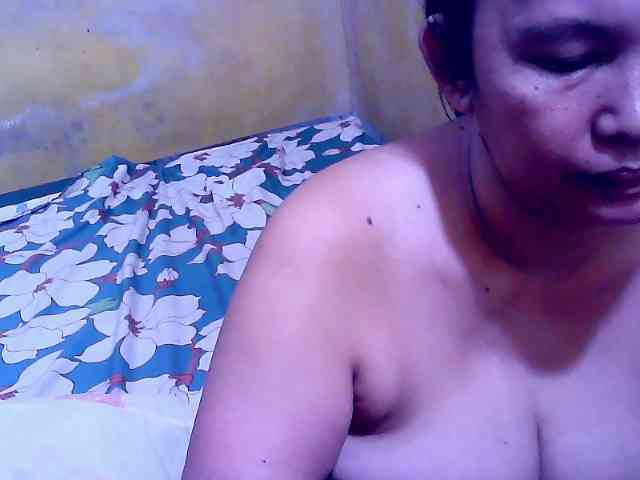 SweetMonlight webcam