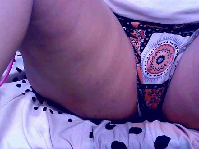 SweetMonlight webcam