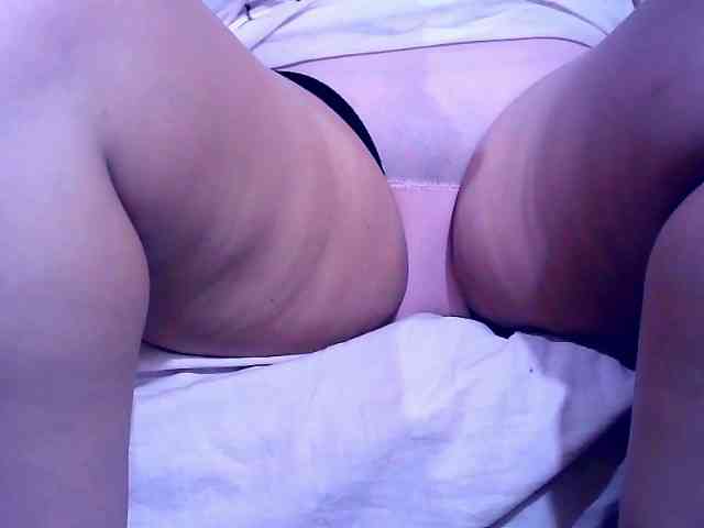 SweetMonlight webcam