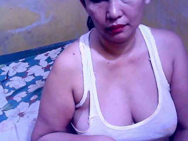 SweetMonlight webcam