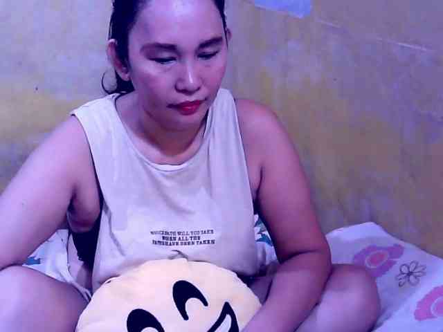 SweetMonlight webcam