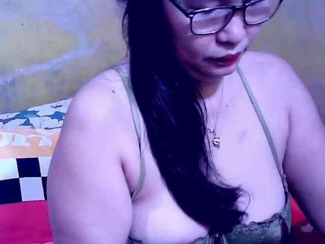 SweetMonlight webcam