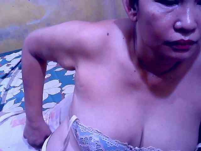 SweetMonlight webcam