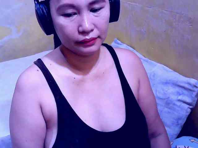 SweetMonlight webcam