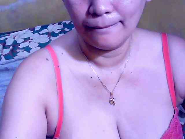 SweetMonlight webcam
