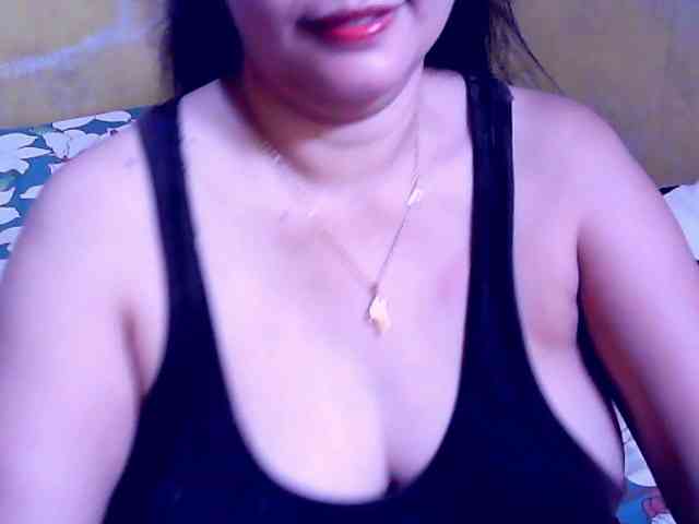 SweetMonlight webcam