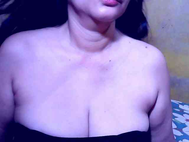 SweetMonlight webcam