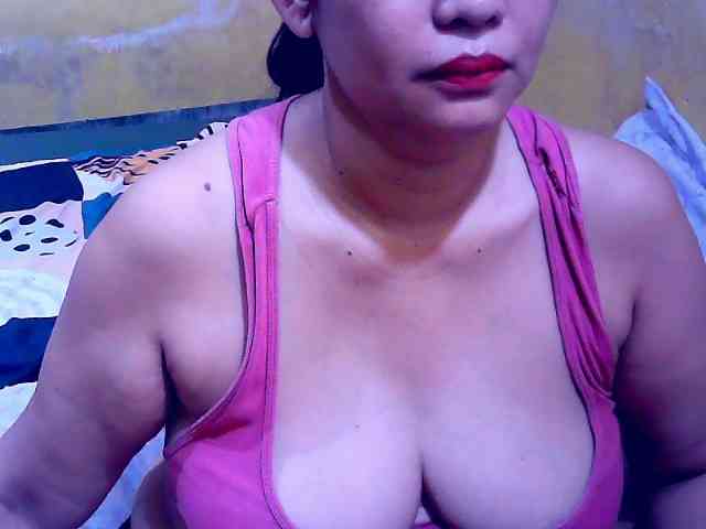 SweetMonlight webcam