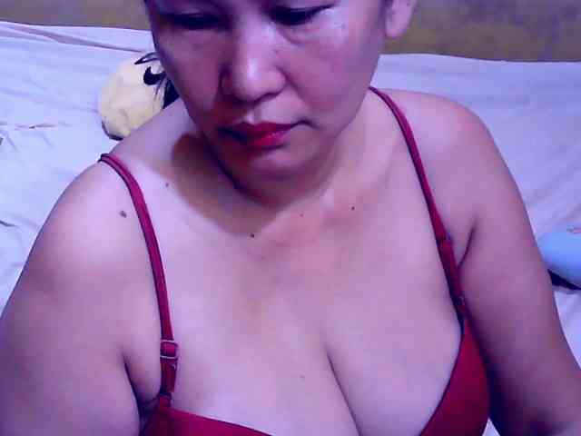 SweetMonlight webcam