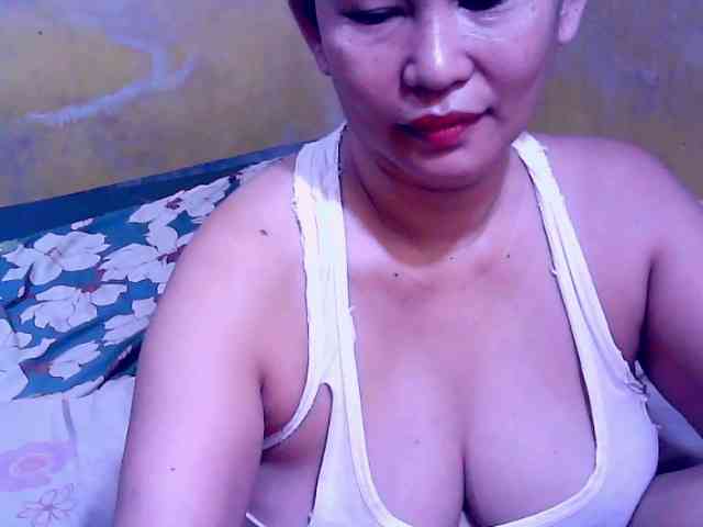 SweetMonlight webcam