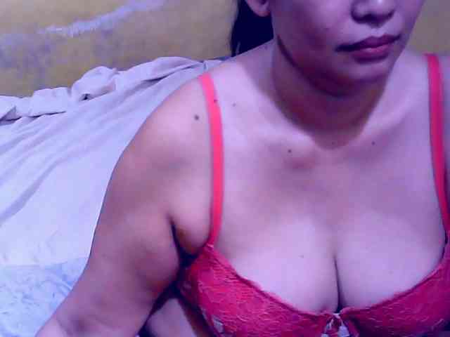 SweetMonlight webcam