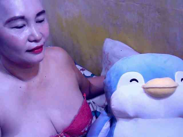 SweetMonlight webcam