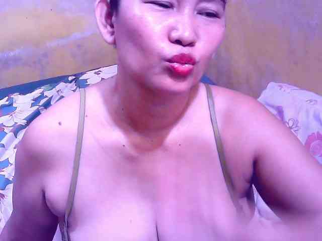 SweetMonlight webcam