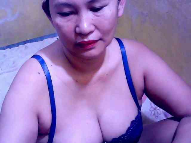 SweetMonlight webcam