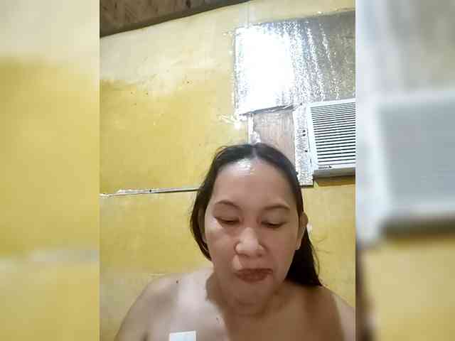 SweetMonlight webcam