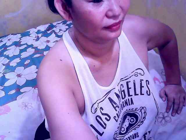SweetMonlight webcam