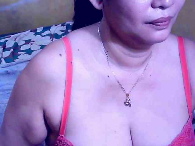 SweetMonlight webcam