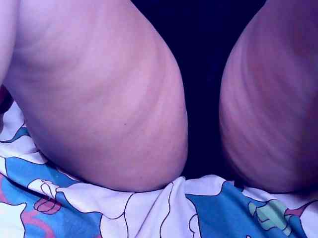 SweetMonlight webcam