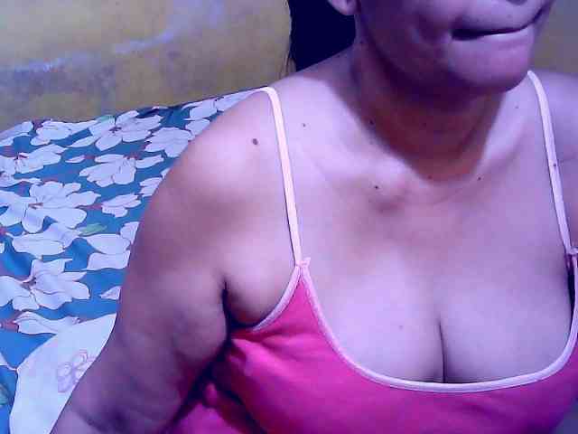 SweetMonlight webcam