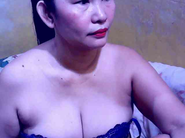 SweetMonlight webcam