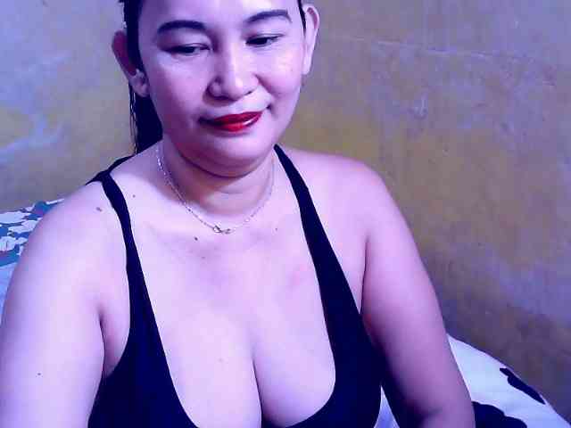 SweetMonlight webcam