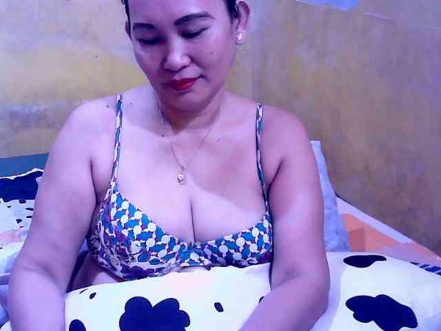 SweetMonlight webcam