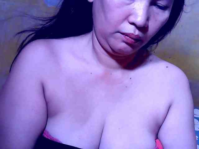 SweetMonlight webcam