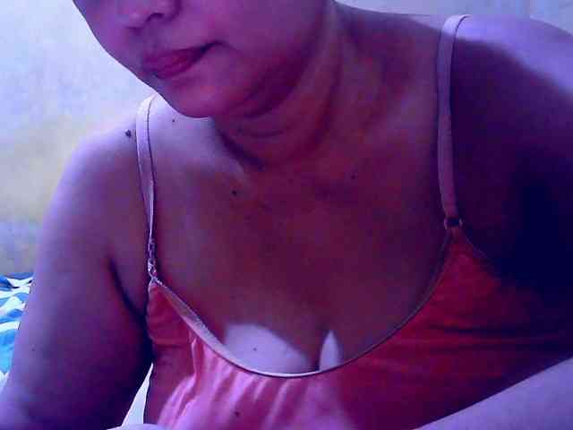 SweetMonlight webcam