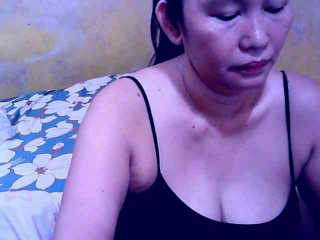SweetMonlight webcam