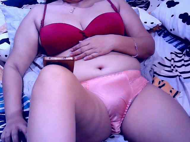 SweetMonlight webcam