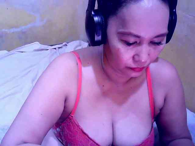 SweetMonlight webcam