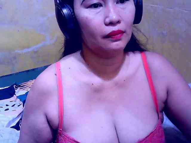 SweetMonlight webcam