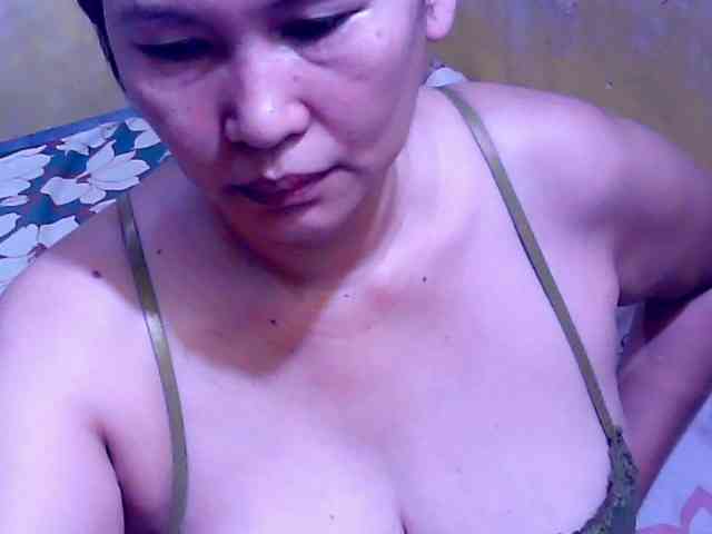 SweetMonlight webcam