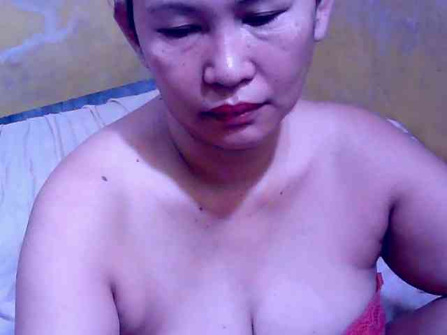 SweetMonlight webcam