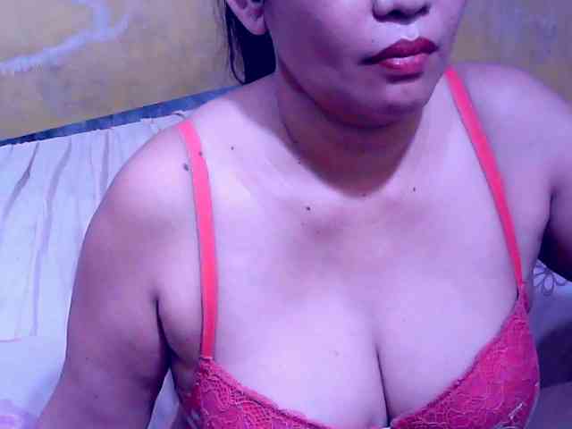SweetMonlight webcam
