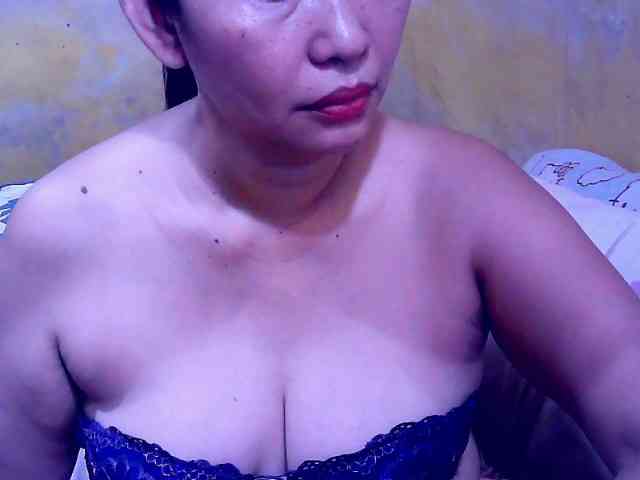 SweetMonlight webcam