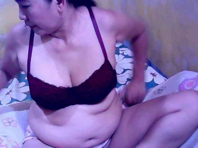 SweetMonlight webcam