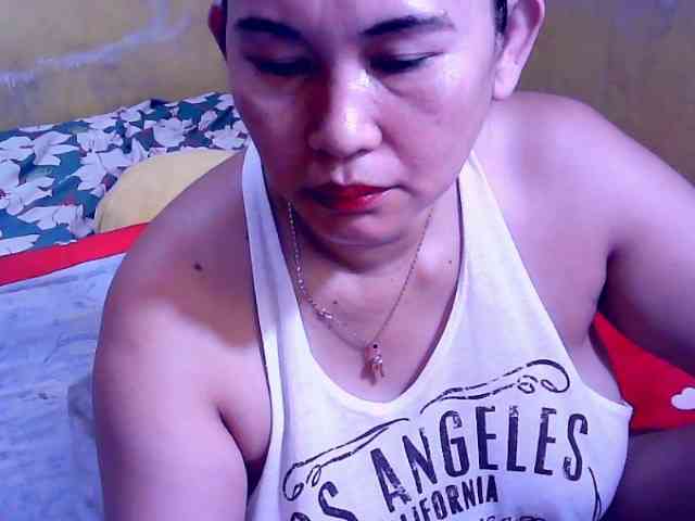 SweetMonlight webcam
