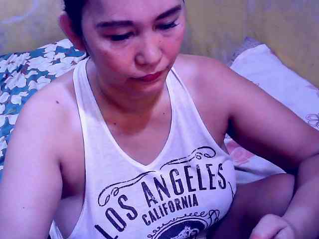 SweetMonlight webcam