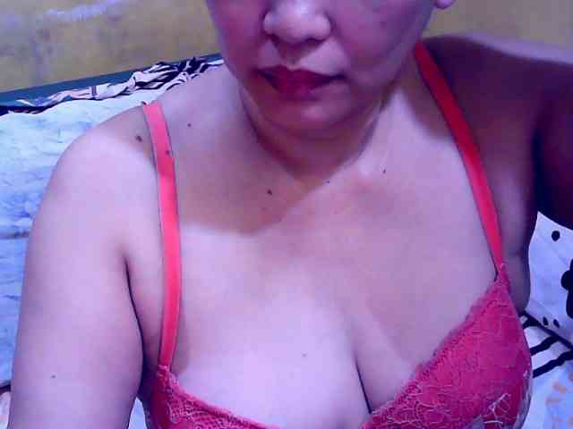 SweetMonlight webcam