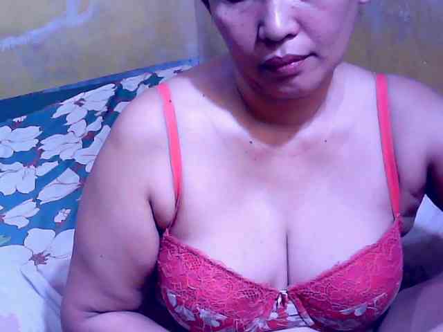 SweetMonlight webcam