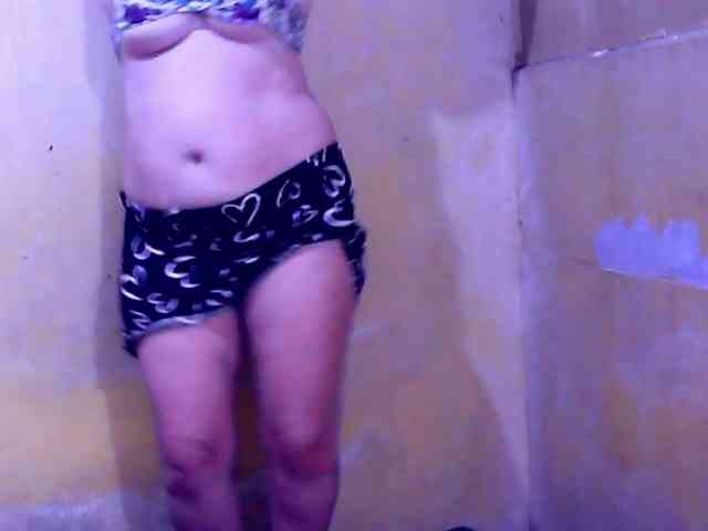 SweetMonlight webcam