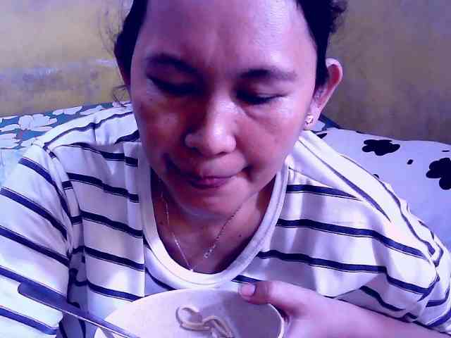 SweetMonlight webcam